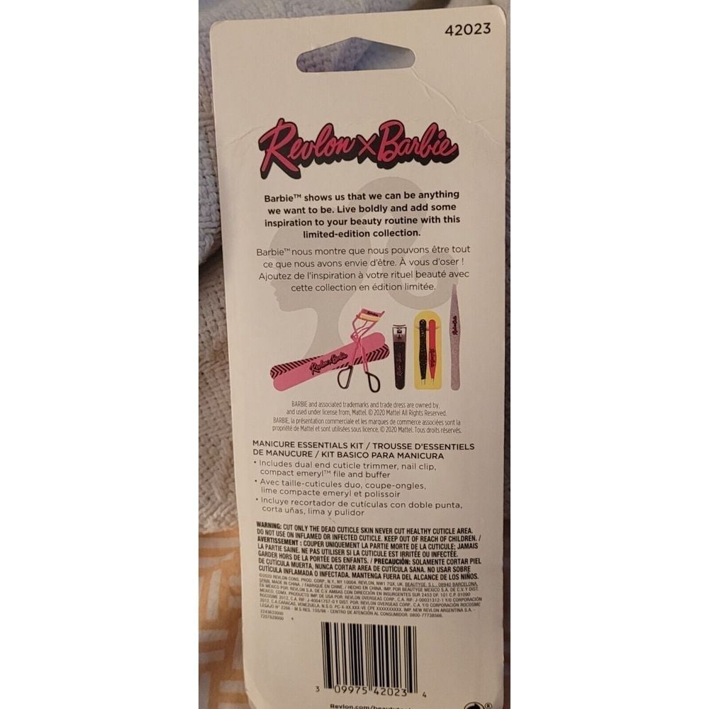 Revlon x Barbie Manicure‎ Essentials Kit Limited Edition Clippers File Pi… - Picture 5 of 5